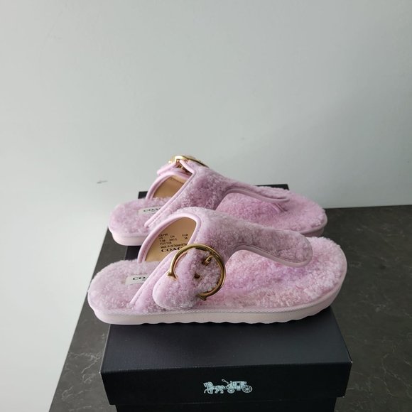 (SOLD) $125 *NEW* COACH Hollie Flip Flop (7.5) - Picture 3 of 8